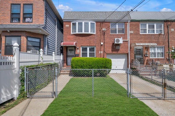 921 127TH ST, COLLEGE POINT, NY 11356 - Image cca9caeaf9be7af4e909b5fede3db887/4226498472
