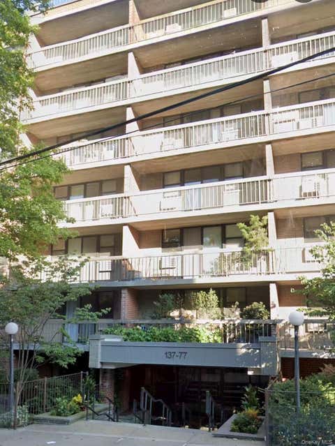 Homes For Sale - 137-77 45th Avenue #3P<br/> Flushing, NY 11355