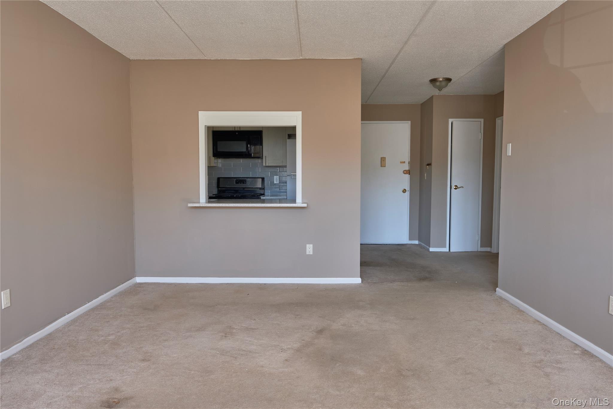 2 Consulate Drive 1J