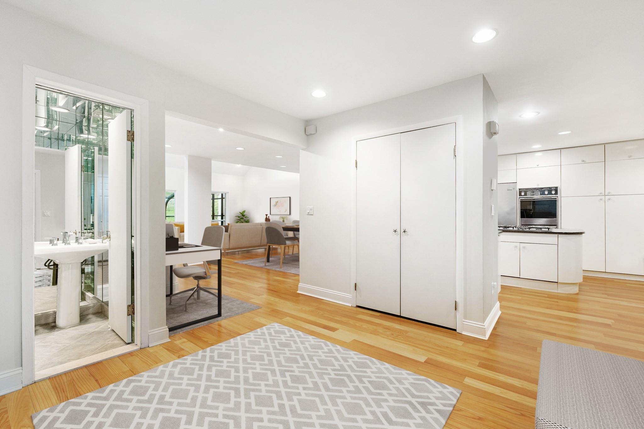42 Brookridge Road, New Rochelle, New York image 11