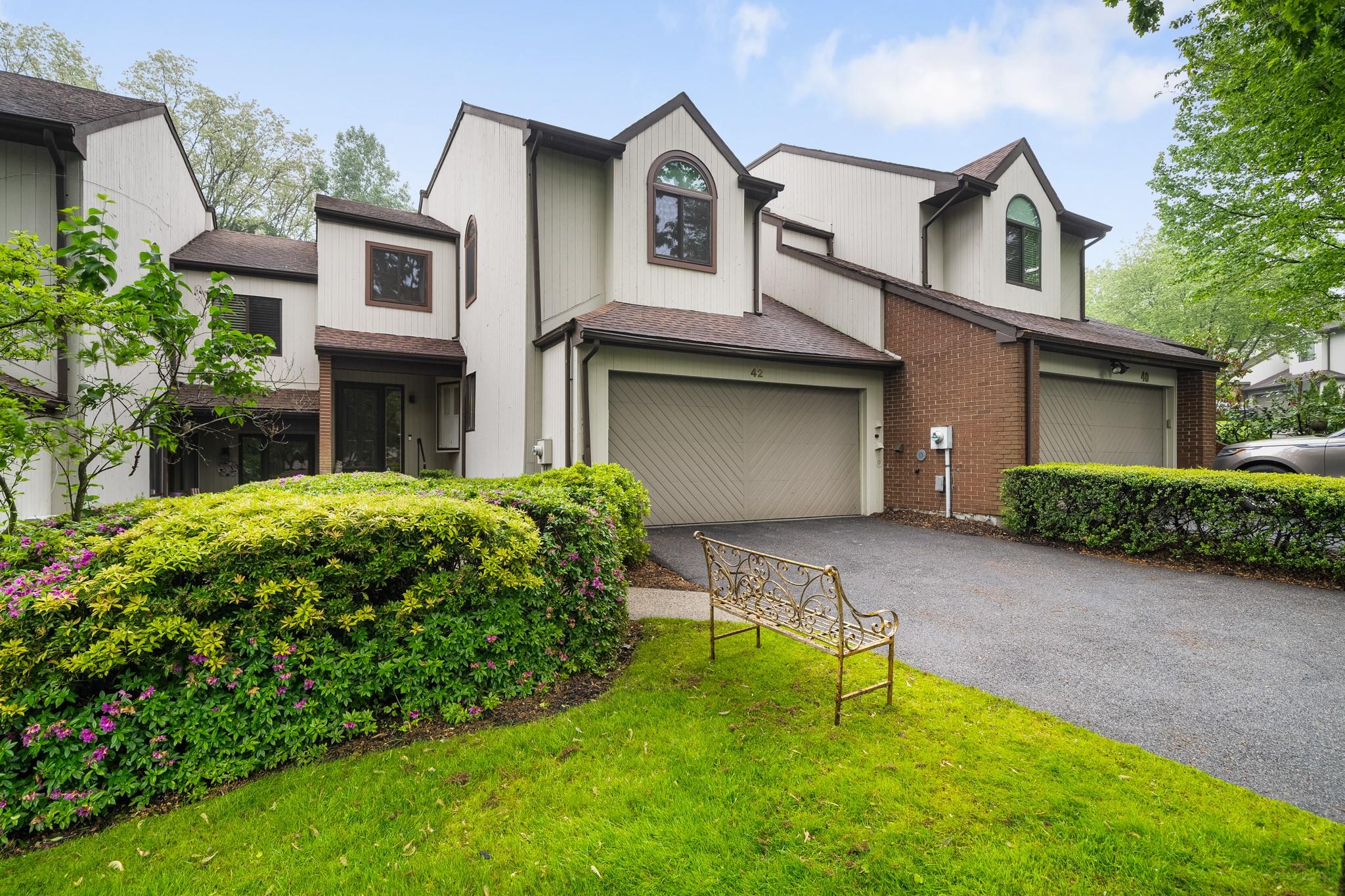 Photo 1 of Brookridge Road, New Rochelle, New York, $990,000, Web #: 864614