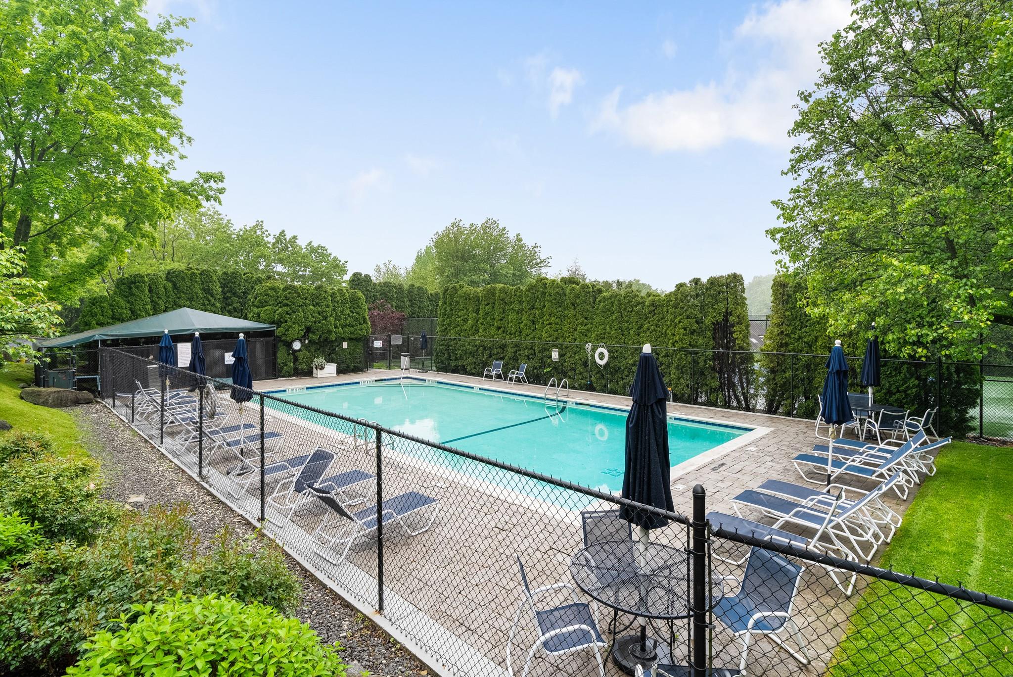 42 Brookridge Road, New Rochelle, New York image 39