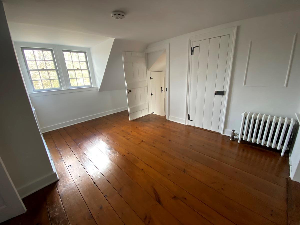 Millbrook, New York 12545, United States, 5 Bedrooms Bedrooms, ,4 BathroomsBathrooms,Residential,Active,136545