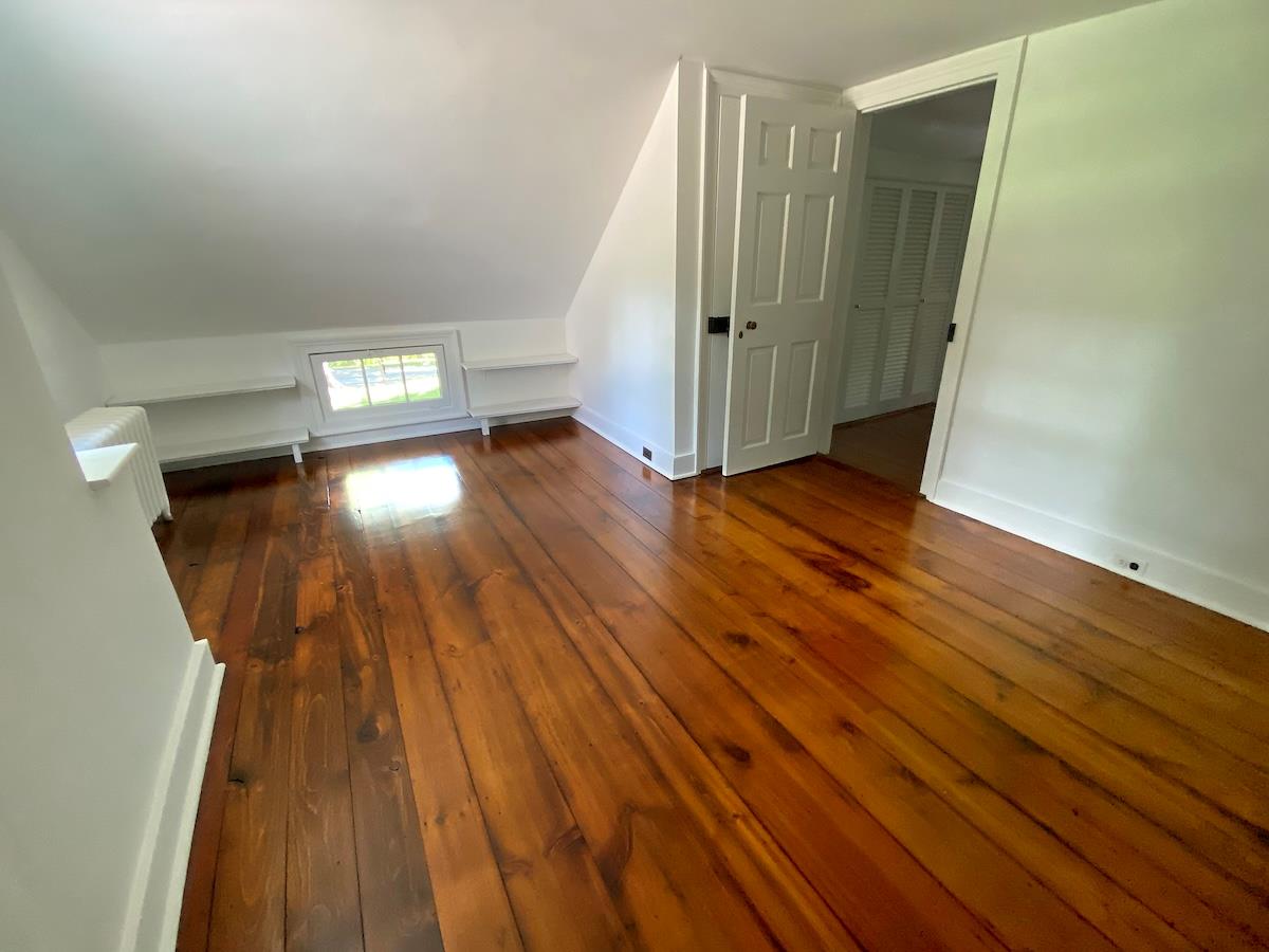 Millbrook, New York 12545, United States, 5 Bedrooms Bedrooms, ,4 BathroomsBathrooms,Residential,Active,136545