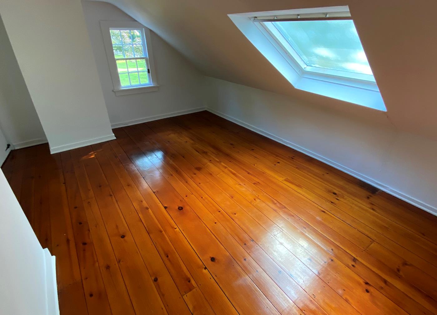 Millbrook, New York 12545, United States, 5 Bedrooms Bedrooms, ,4 BathroomsBathrooms,Residential,Active,136545