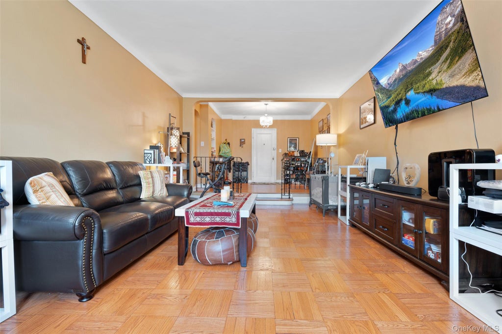 Photo of 84-49 168th Street #2U, Jamaica, NY 11432 (MLS # 1048696)