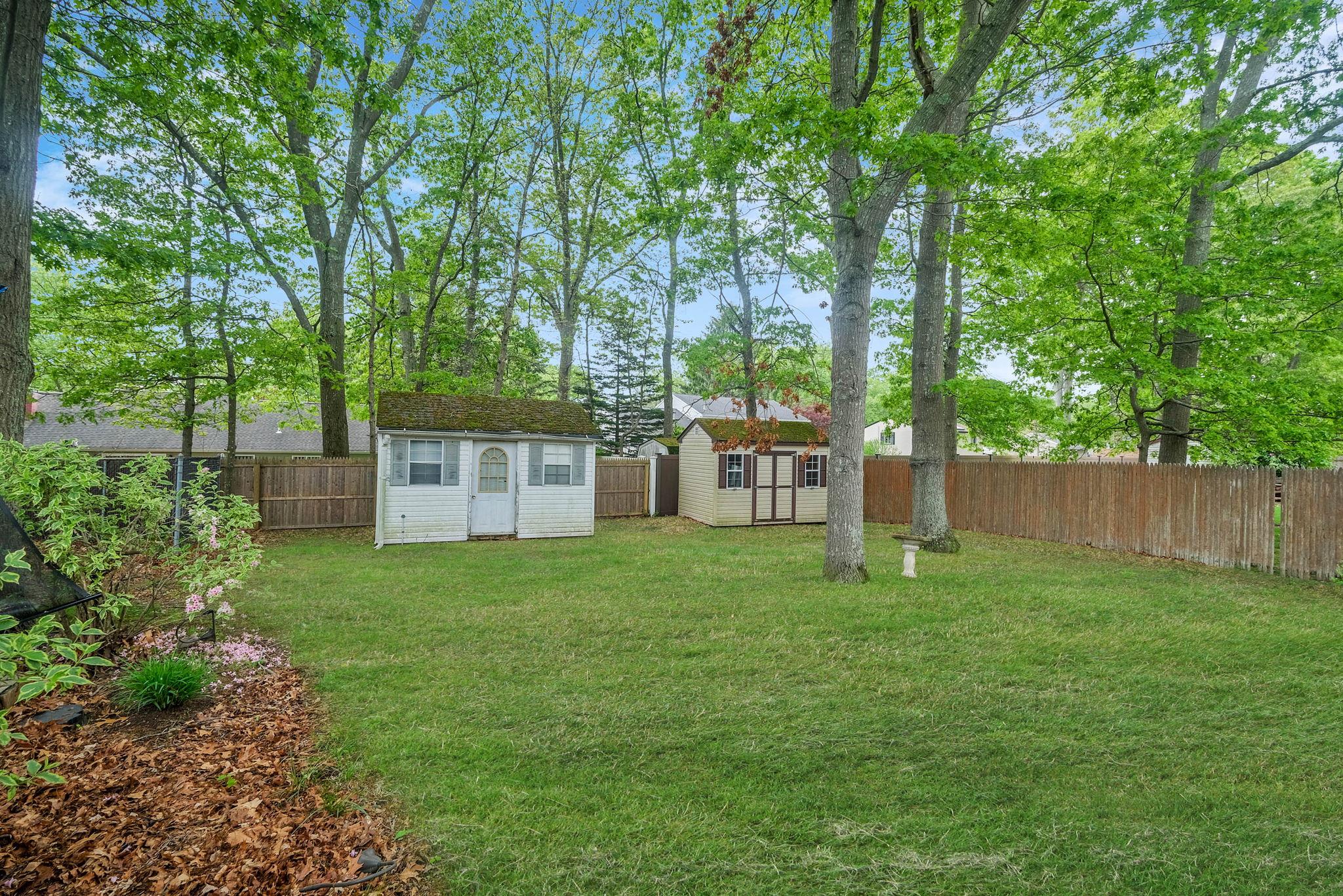 12 Grand Canyon Lane, Coram, New York image 32