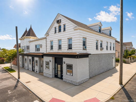 12-6 149TH ST, WHITESTONE, NY 11357 - Image ccbc18fda04a793ed5f7fc92b1df61a9/3362135656