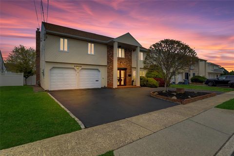 4042 Greentree Drive Oceanside NY 11572