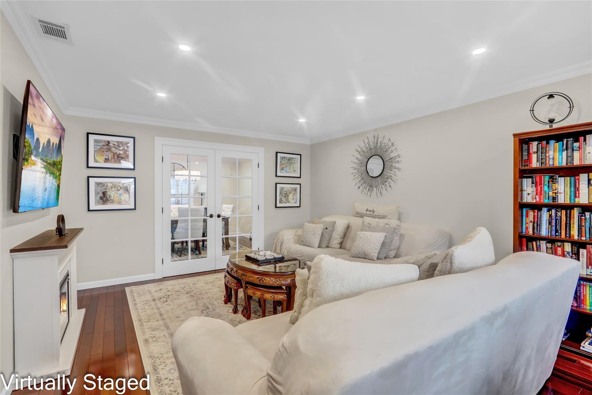 4042 Greentree Drive