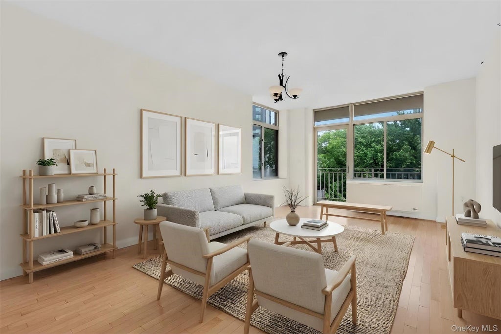 Photo of 3625 Oxford Avenue #6B, Bronx, NY 10463 (MLS # 1058214)