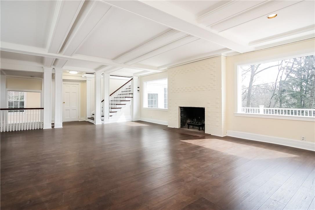 50 Greenacres Avenue