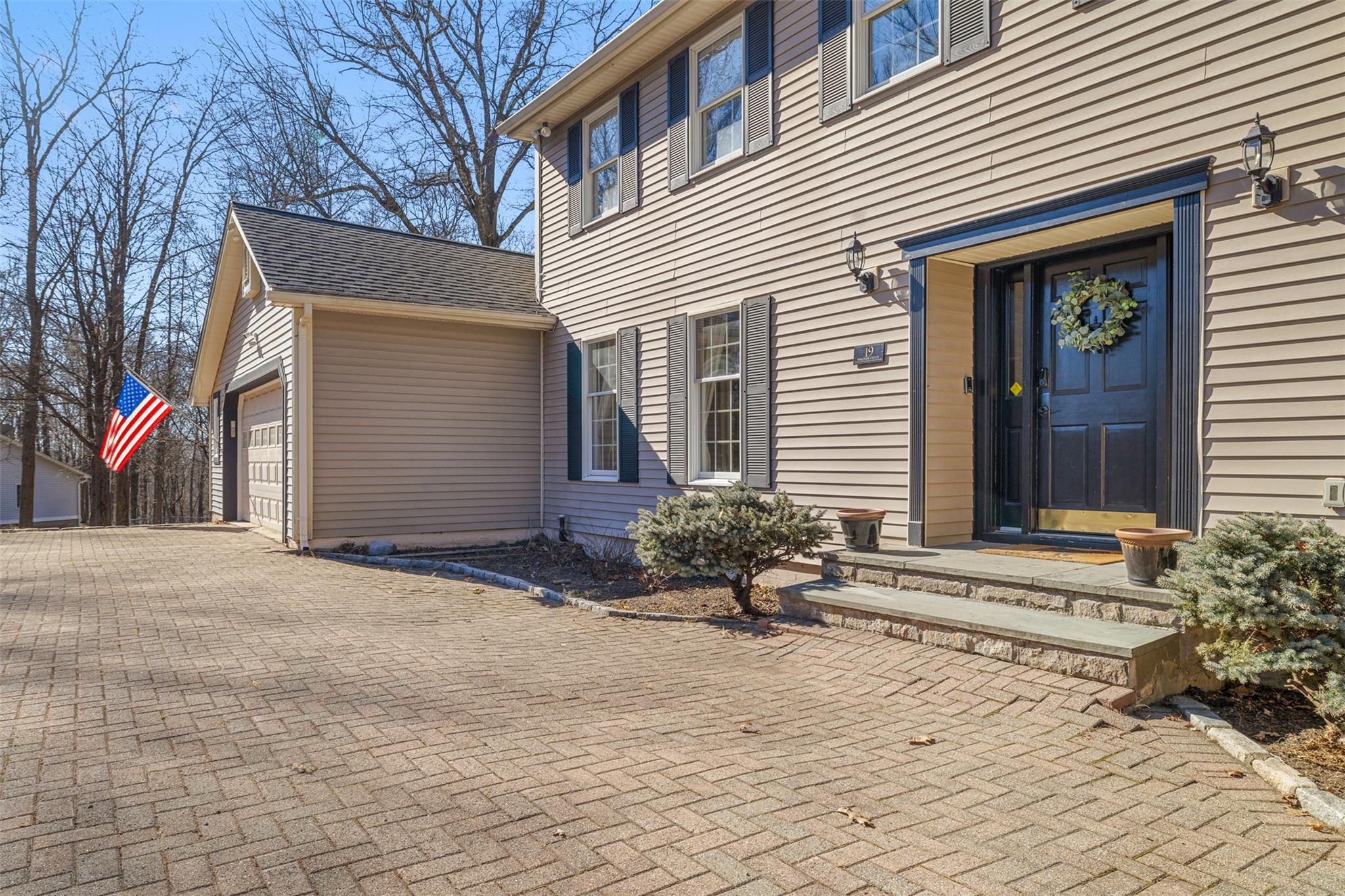 19 Wagner Drive, Rock Tavern, New York image 4