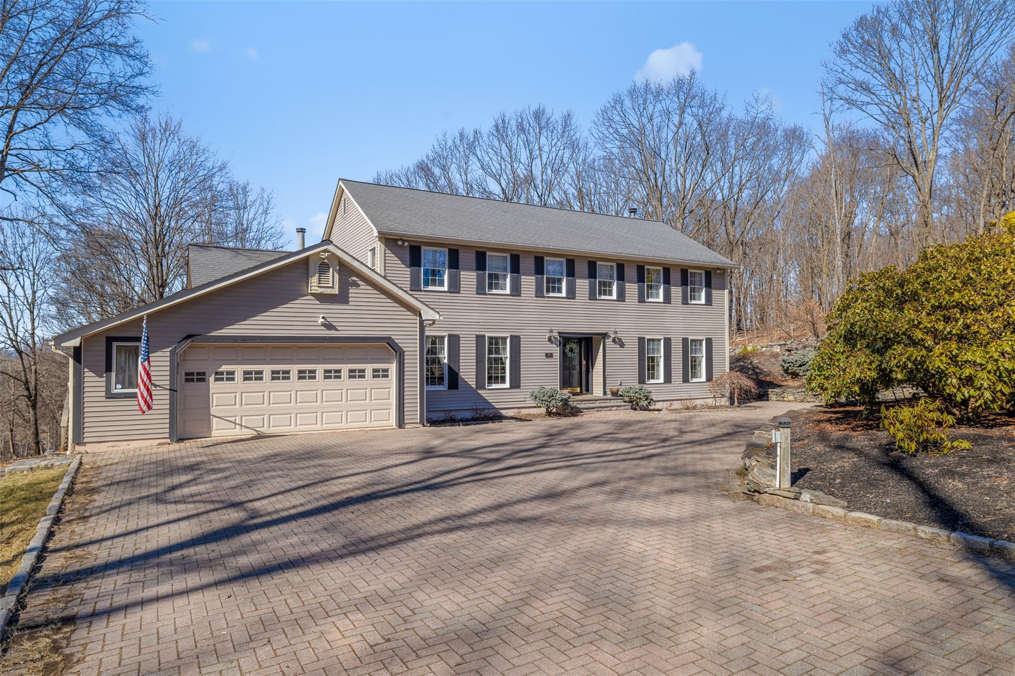 19 Wagner Drive, Rock Tavern, New York image 1