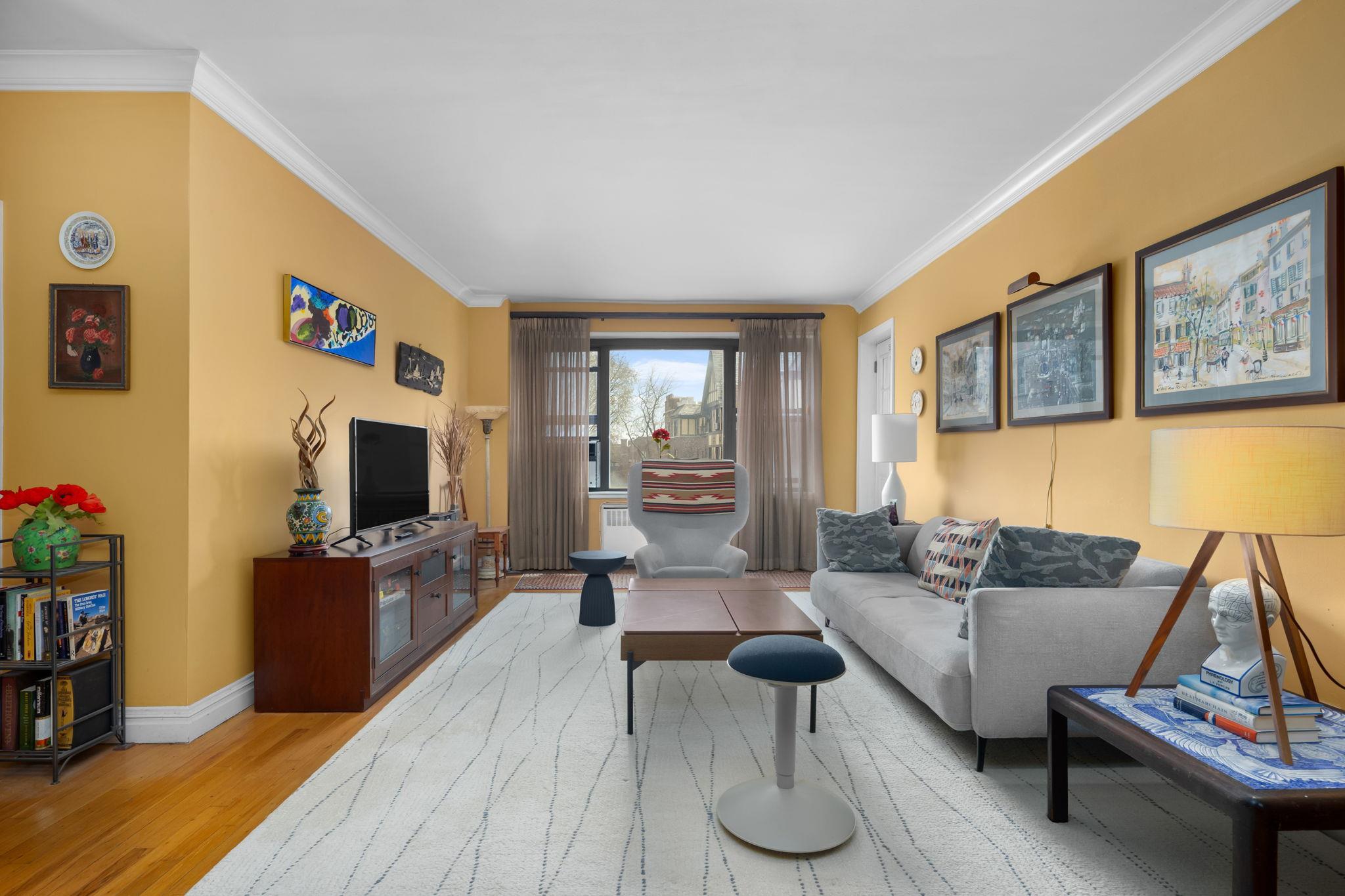 325 Main Street #5C, White Plains, New York image 1