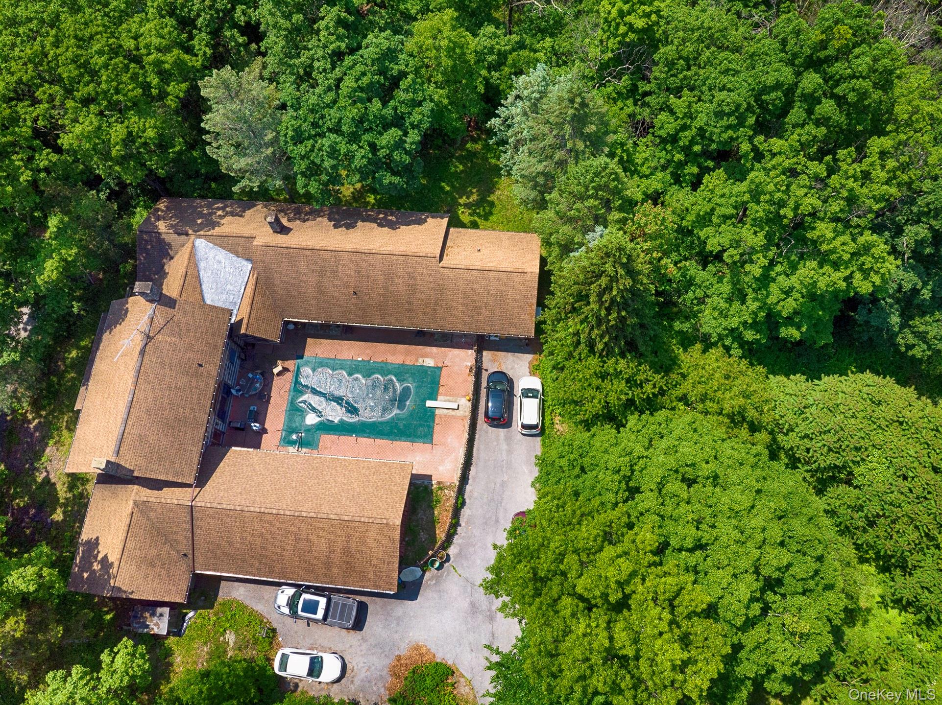 Lagrangeville, New York 12540, United States, 5 Bedrooms Bedrooms, ,4 BathroomsBathrooms,Residential,Active,188917