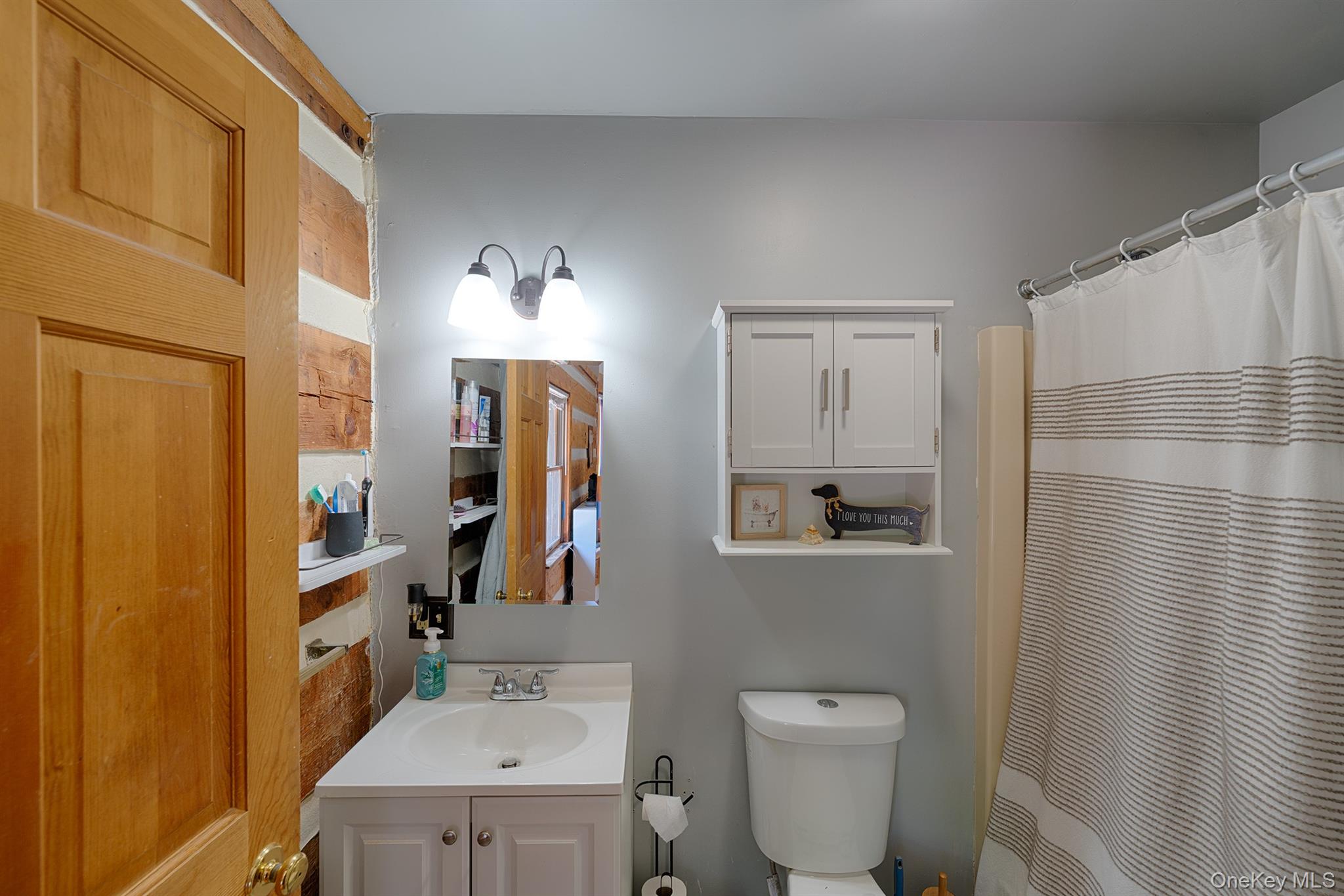 Lagrangeville, New York 12540, United States, 5 Bedrooms Bedrooms, ,4 BathroomsBathrooms,Residential,Active,188917