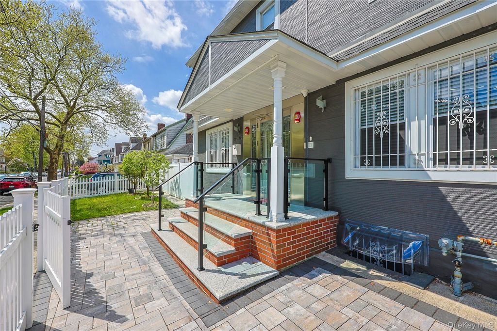 Photo of 32-02 Murray Lane, Flushing, NY 11354 (MLS # 987864)