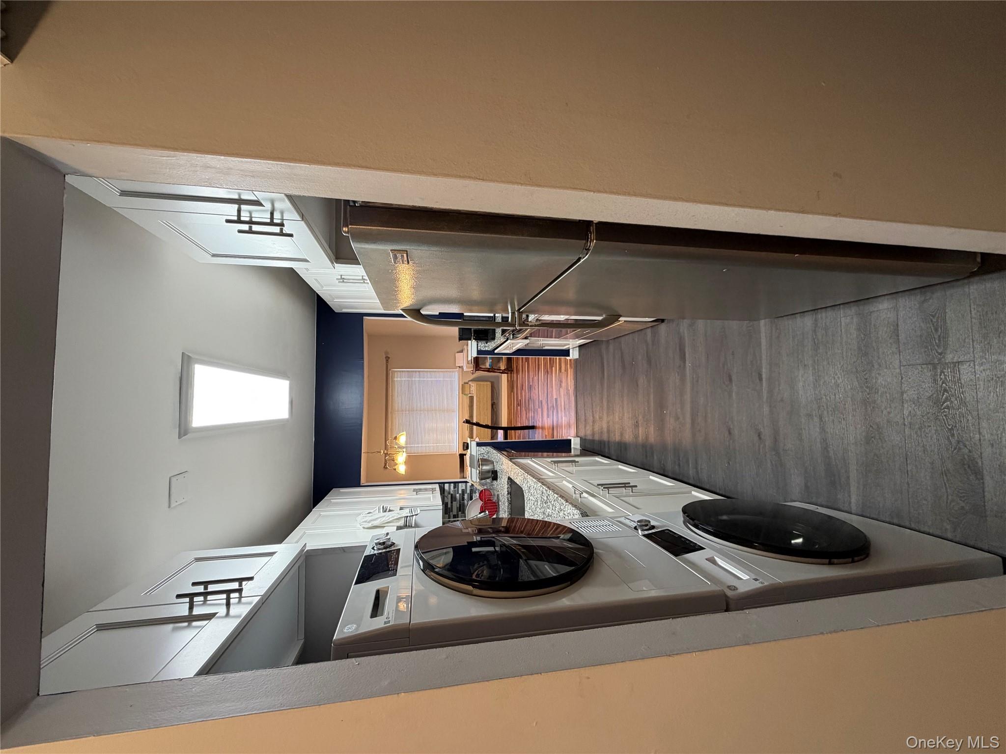 Fishkill, New York 12508, United States, 1 Bedroom Bedrooms, ,1 BathroomBathrooms,Residential,Active,226462