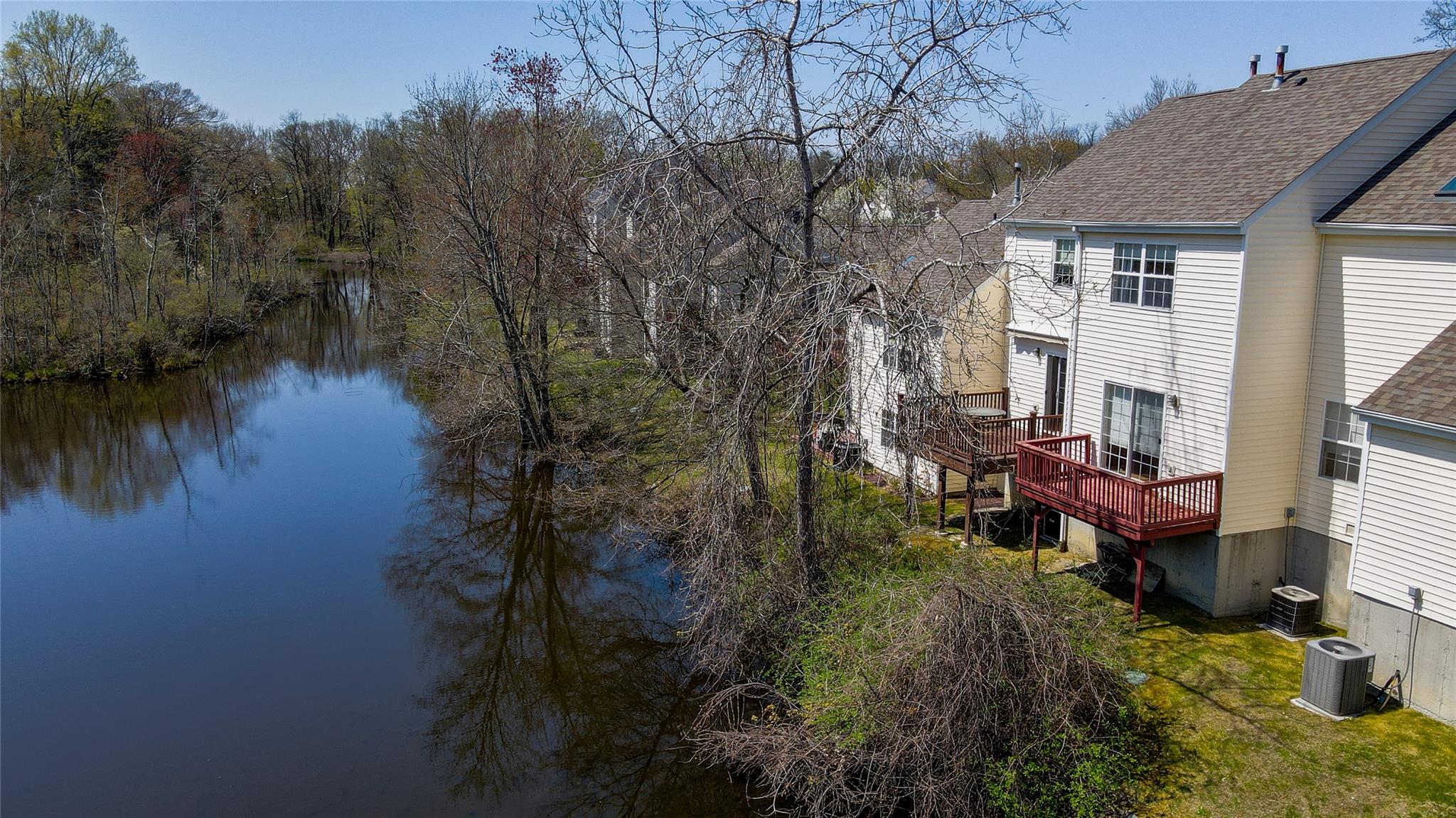 115 Turnberry Court, Poughkeepsie, New York image 3