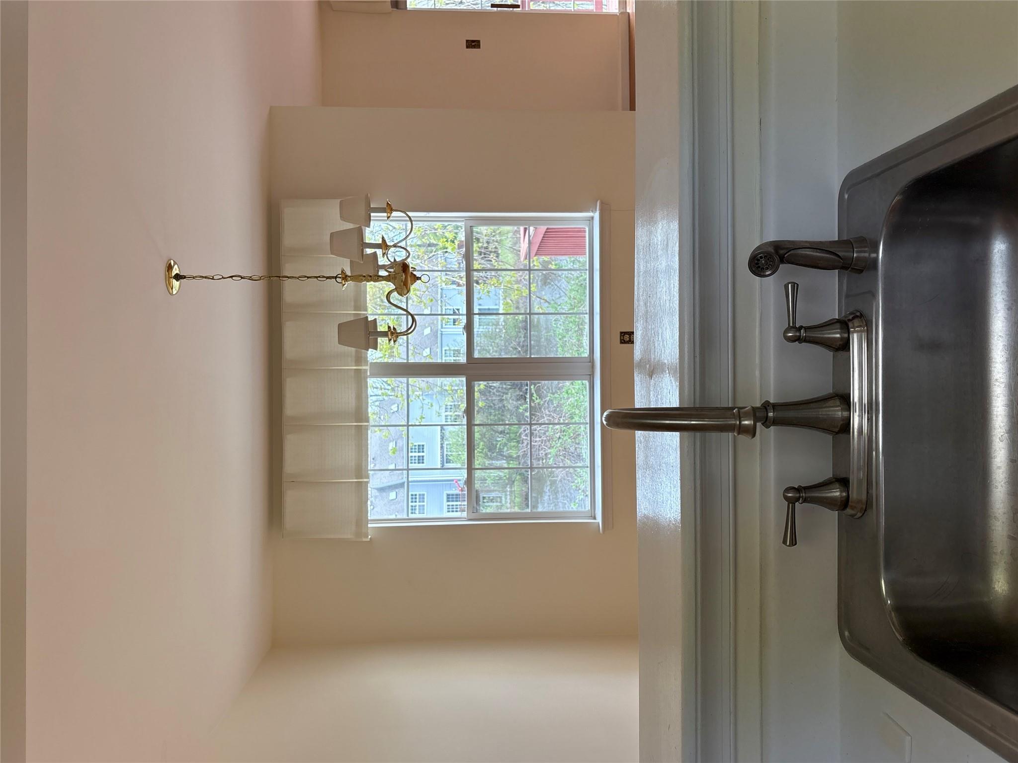 115 Turnberry Court, Poughkeepsie, New York image 10