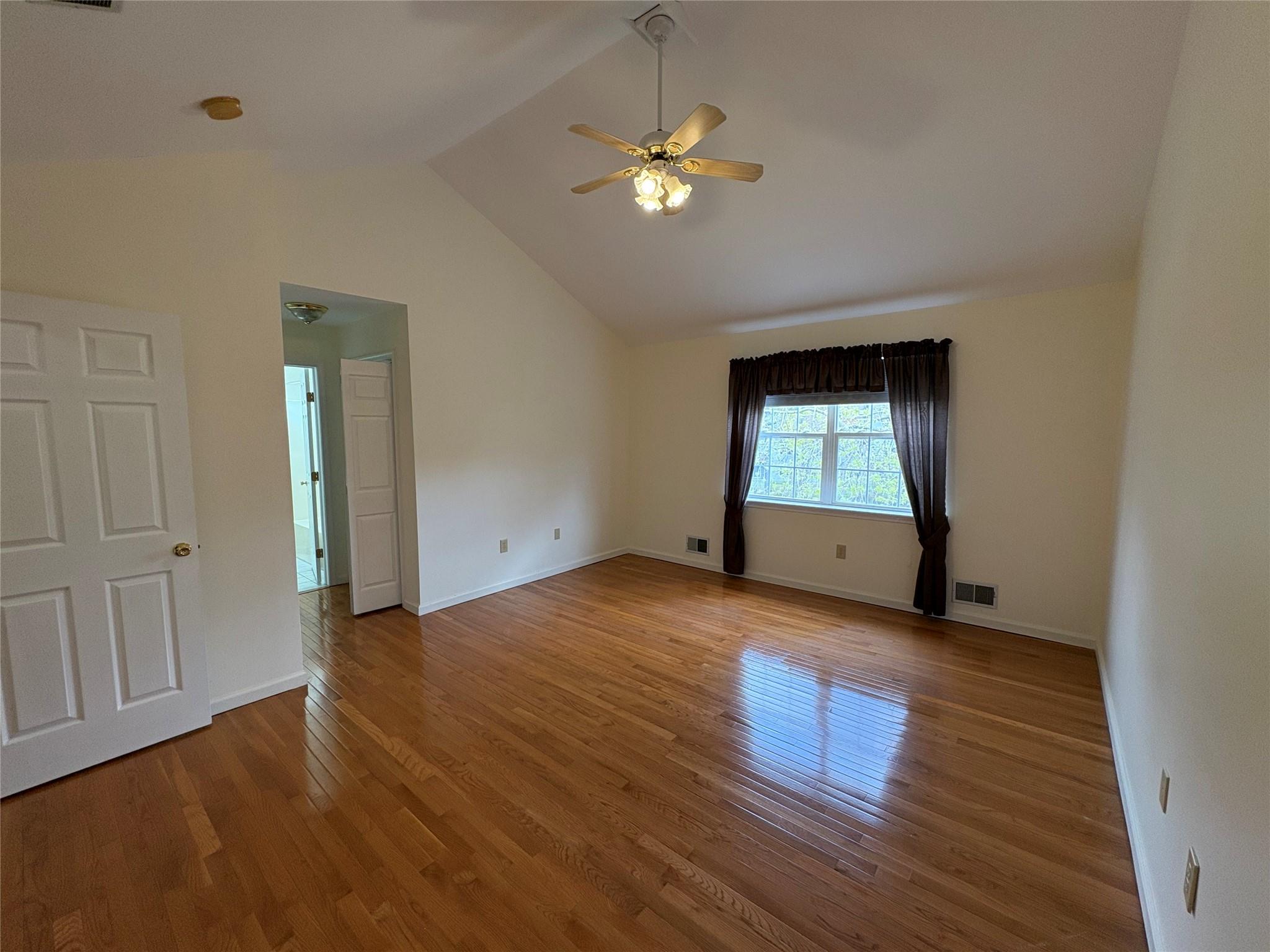 115 Turnberry Court, Poughkeepsie, New York image 12
