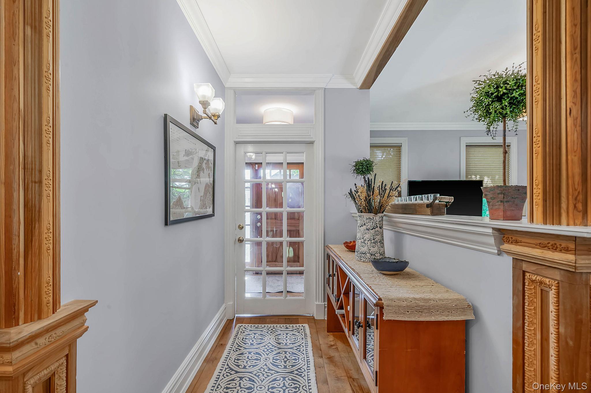 8 Jackson Avenue