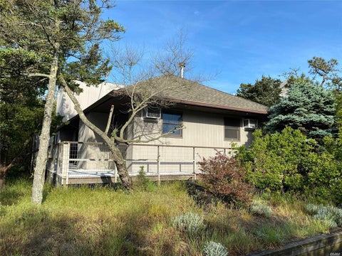 Homes For Rent - 373 Dehnhoff Walk<br/> Suffolk County, Ocean Beach, NY 11770