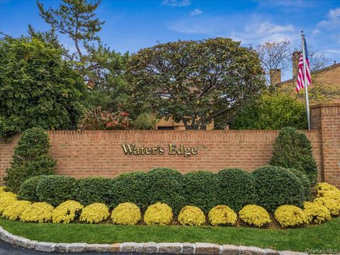 Photo of 70 Waters Edge #70, Rye, NY 10580 (MLS # 929162)