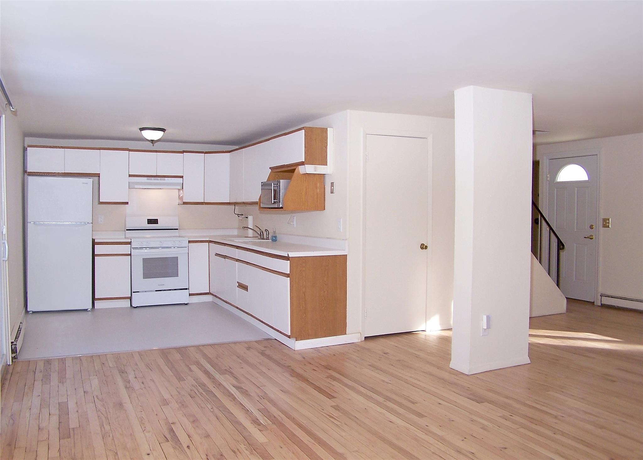 55 Fig Street, Islip, New York image 5