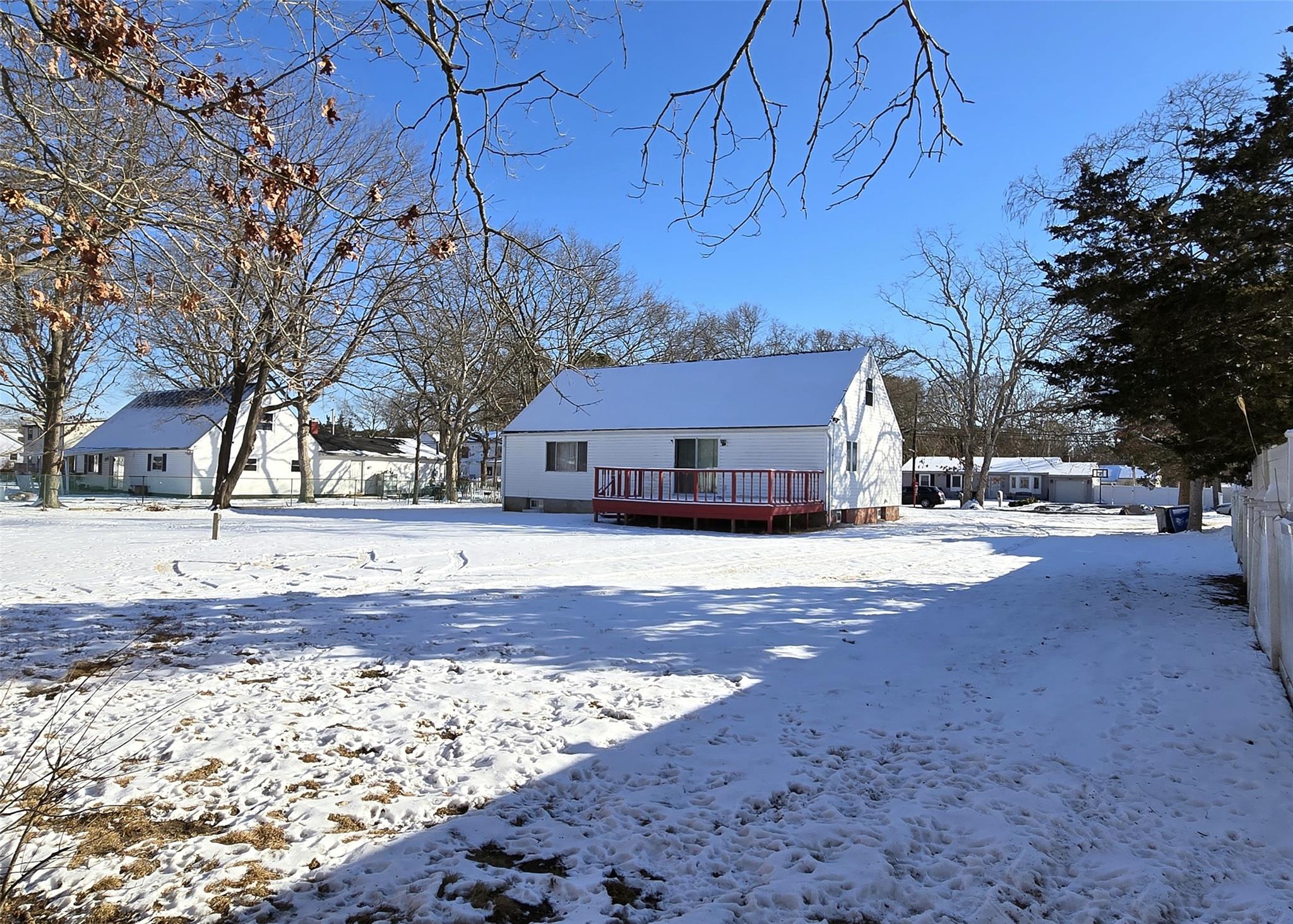 55 Fig Street, Islip, New York image 25