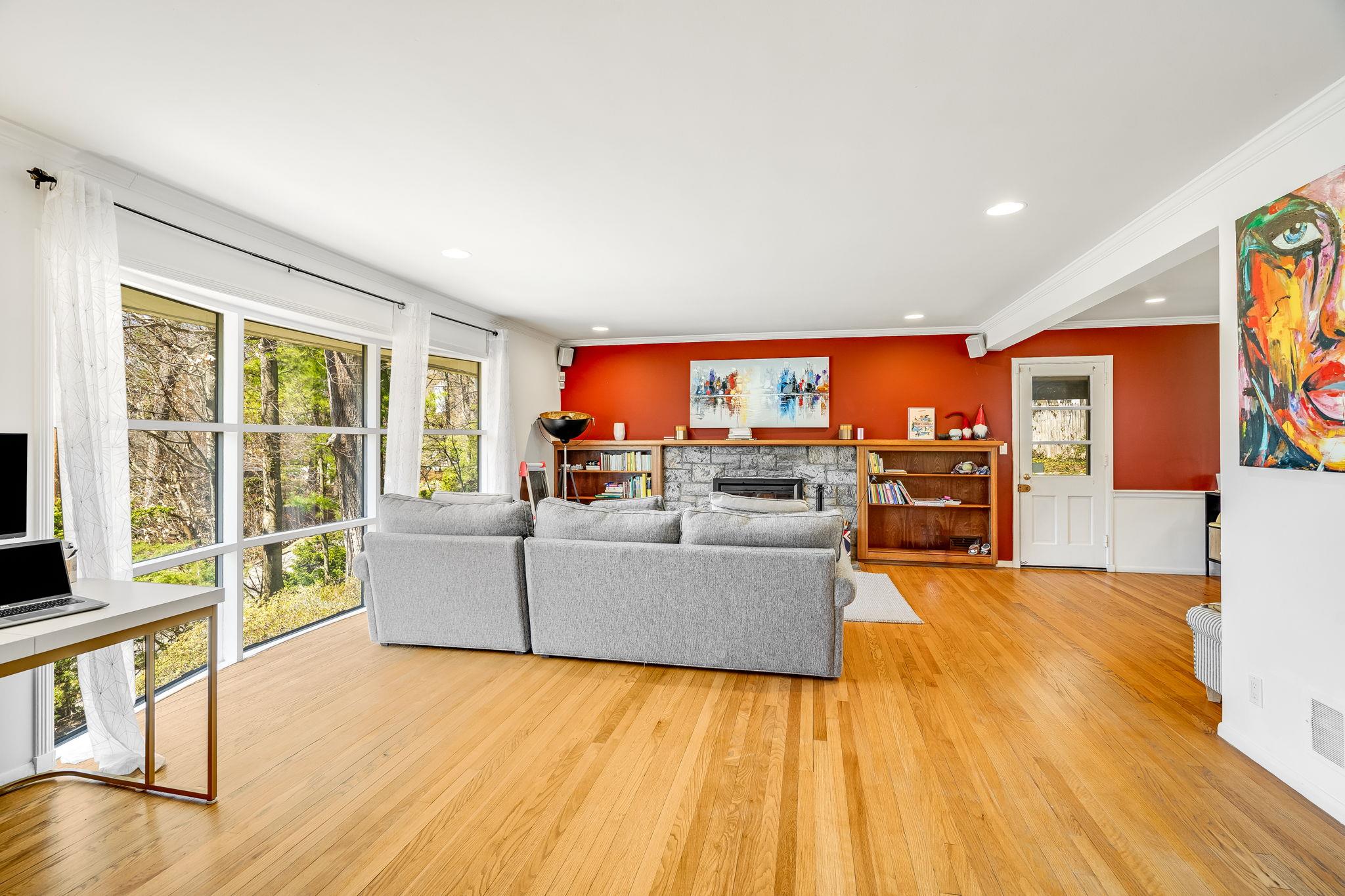 10 Doris Drive, Scarsdale, New York image 4