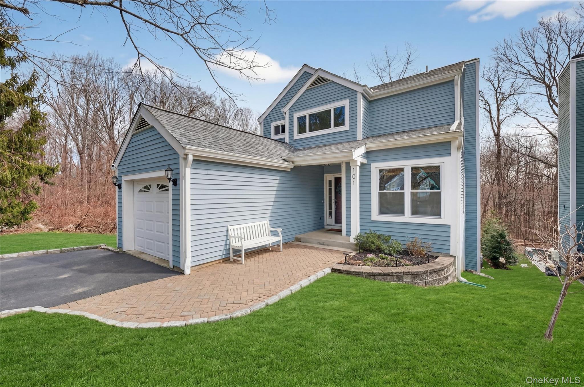 101 Hitching Post Lane