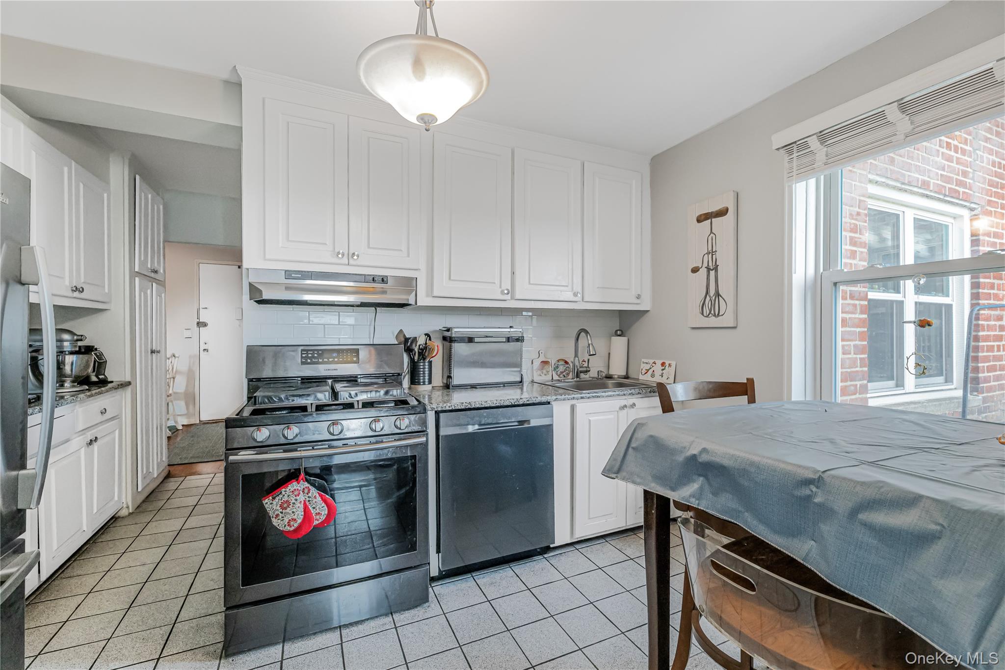 2 Bronxville Road 7C