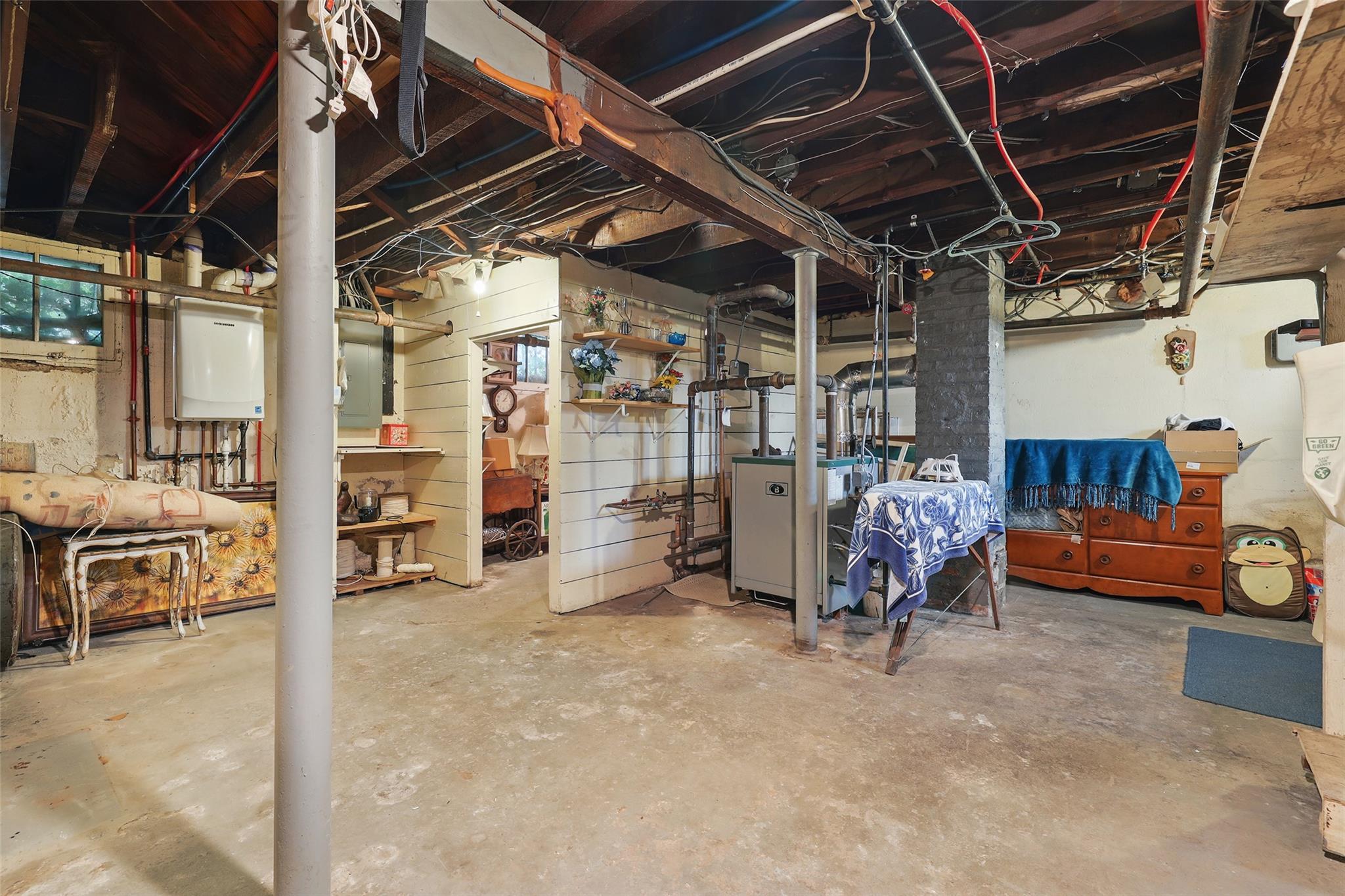 42 Longview Avenue, White Plains, New York image 38