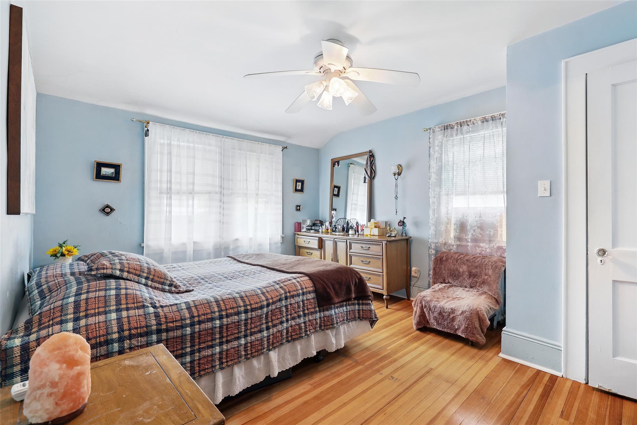 42 Longview Avenue, White Plains, New York image 30
