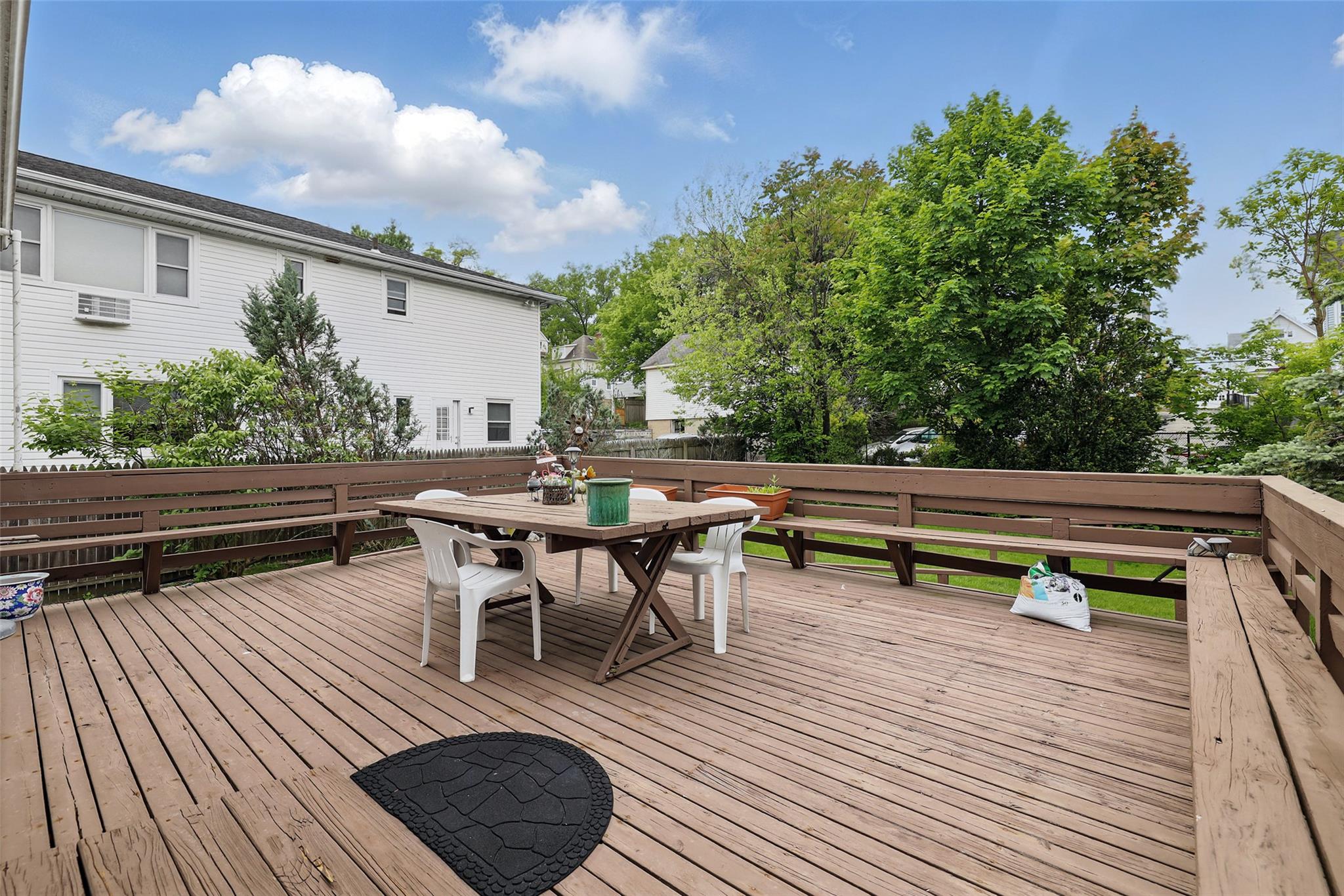 42 Longview Avenue, White Plains, New York image 23
