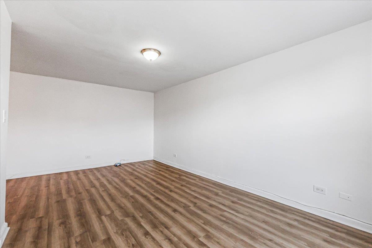 67-25 Dartmouth Street 3M