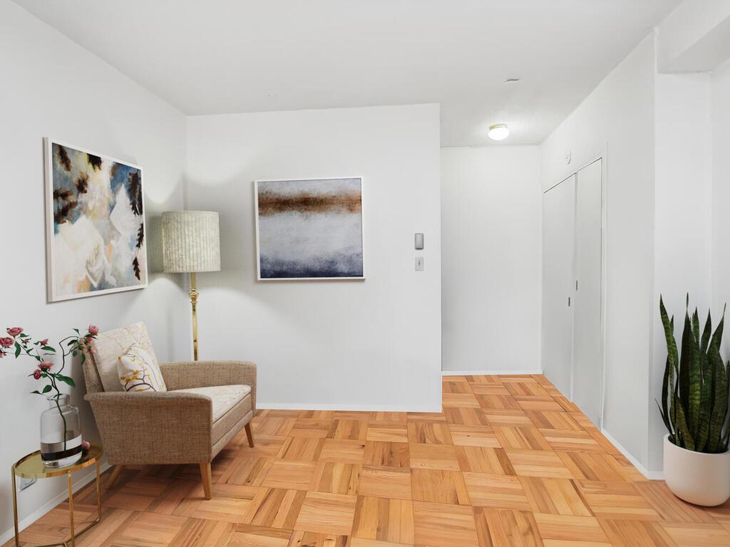 4 Fordham Hill Oval #8D, Bronx, New York image 2