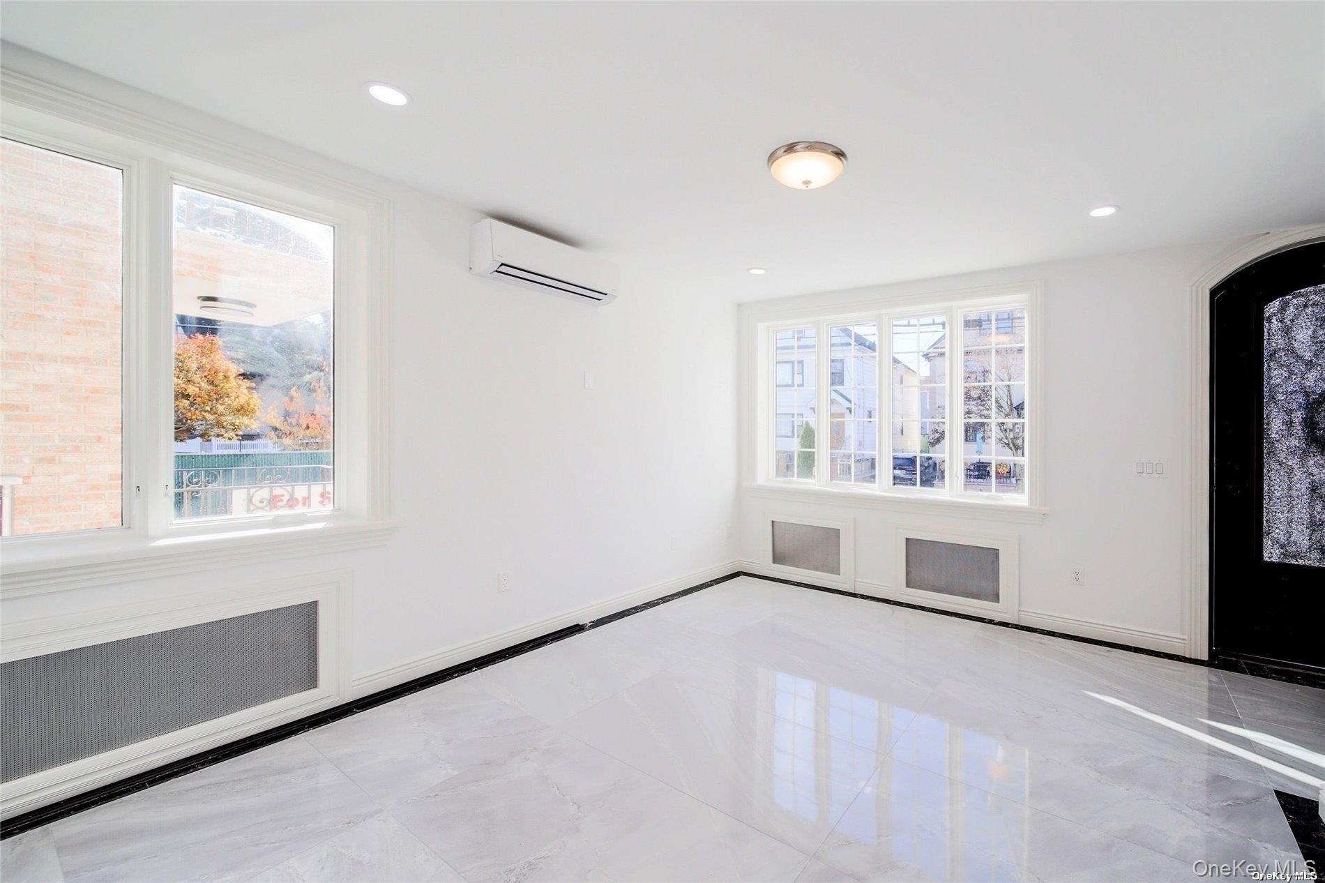 7-15 College Place