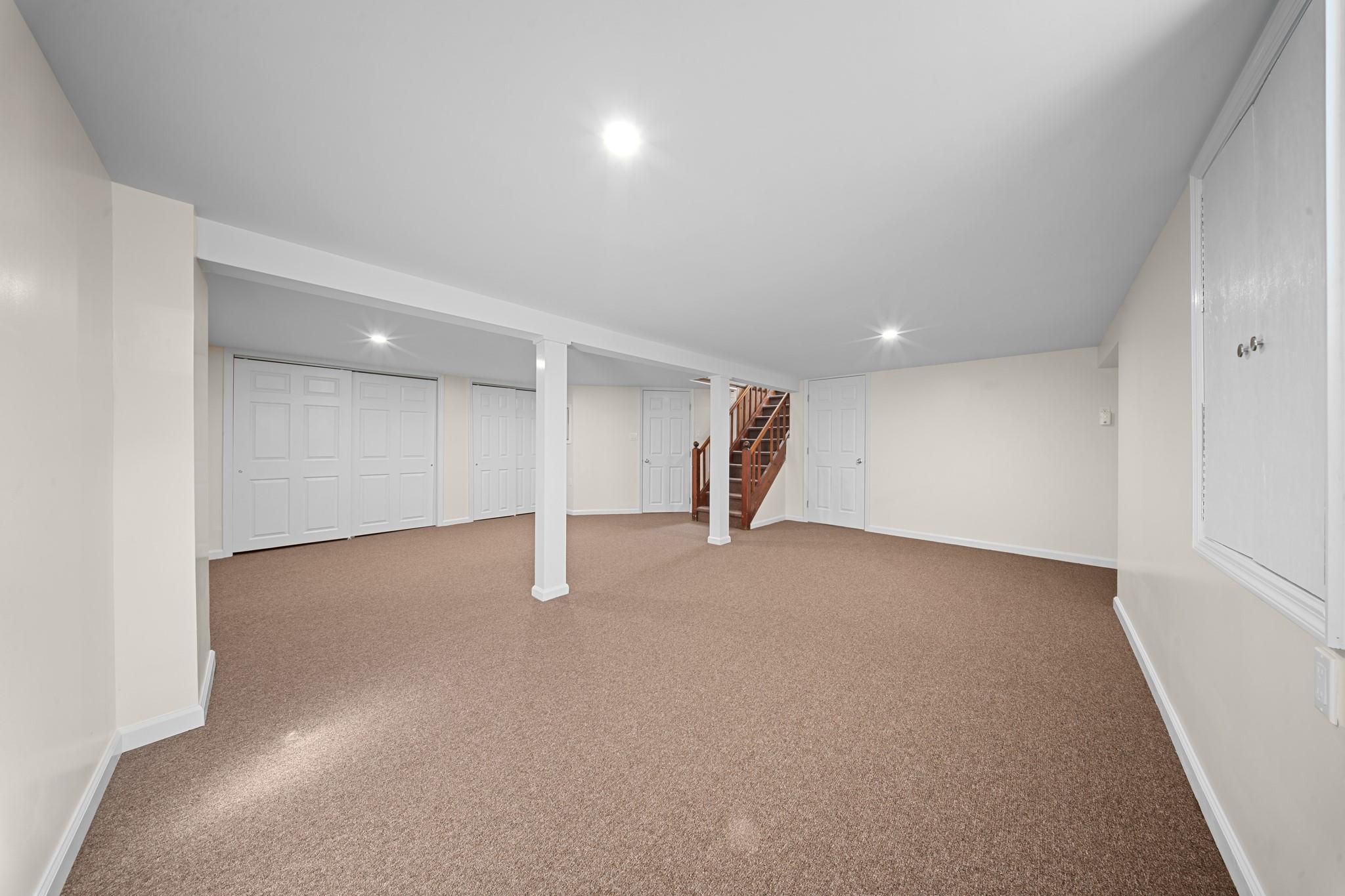855 Edward Street, North Baldwin, New York image 23