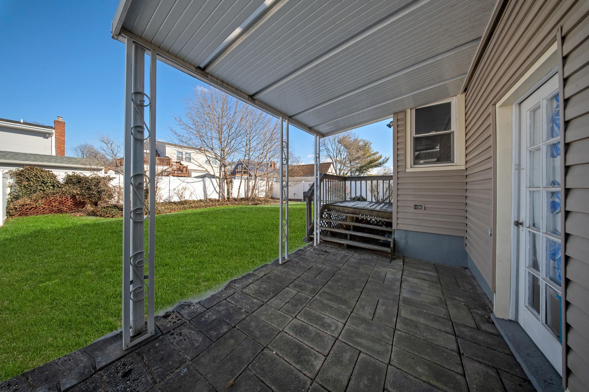 855 Edward Street, North Baldwin, New York image 28