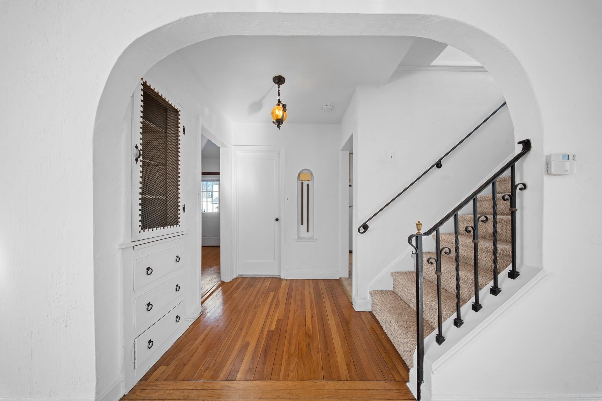 855 Edward Street, North Baldwin, New York image 6