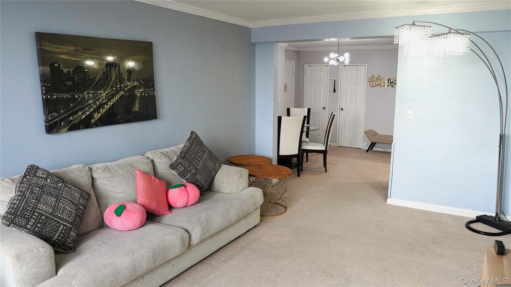 Photo of 126 Church Street #6C, New Rochelle, NY 10805 (MLS # 945087)