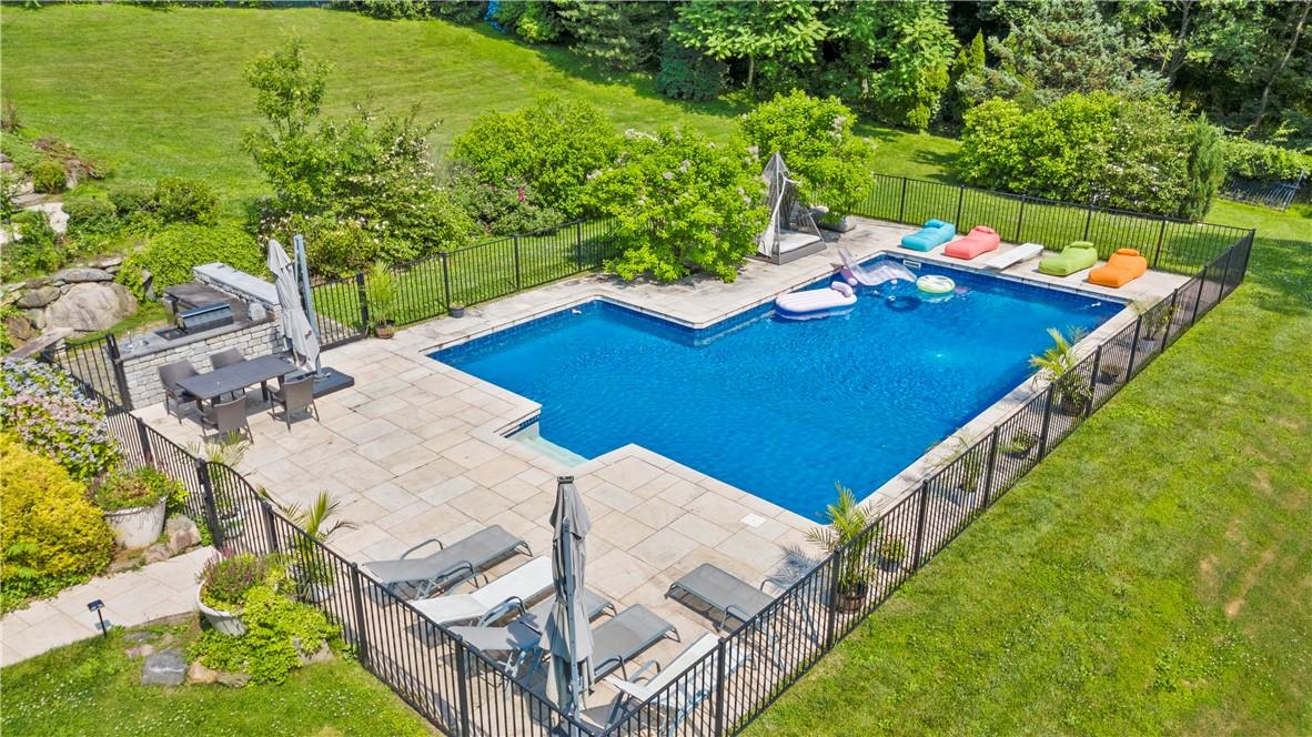 140 Old Farm Road, Pleasantville, New York image 4