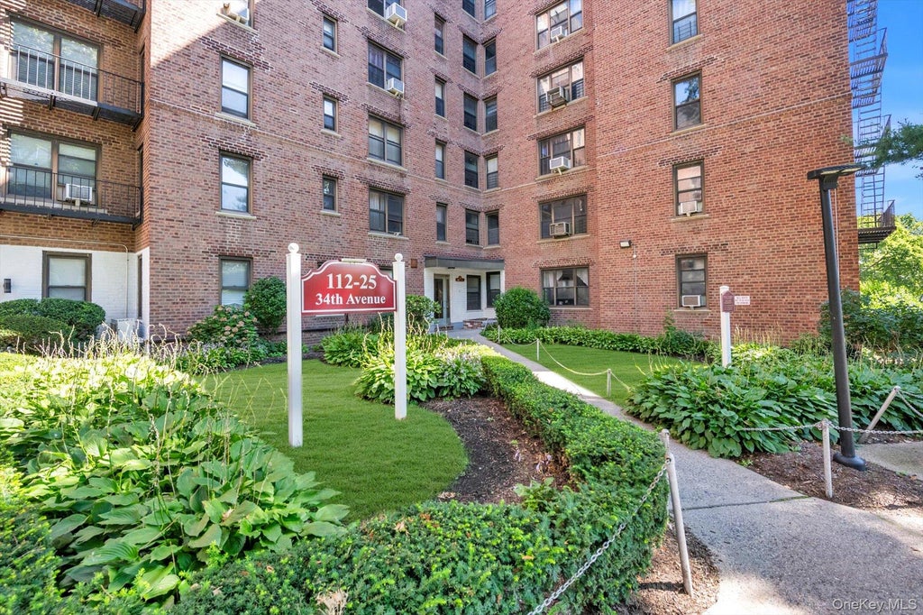 Photo of 112-25 34 Avenue #H, East Elmhurst, NY 11368 (MLS # 1047071)