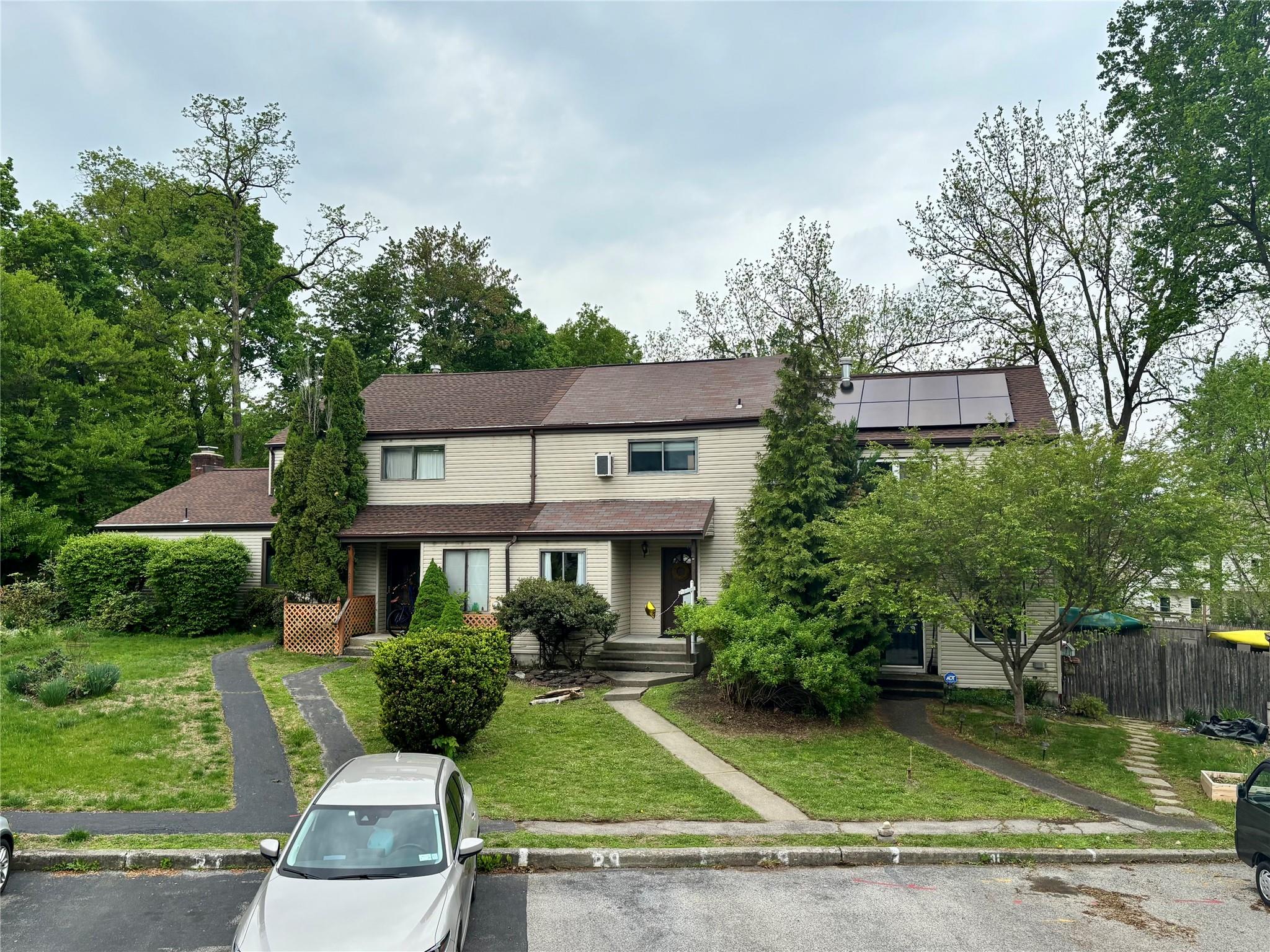 Rental Property at Sycamore Drive, Beacon, New York - Bedrooms: 2 
Bathrooms: 2 
Rooms: 4  - $2,900 MO.
