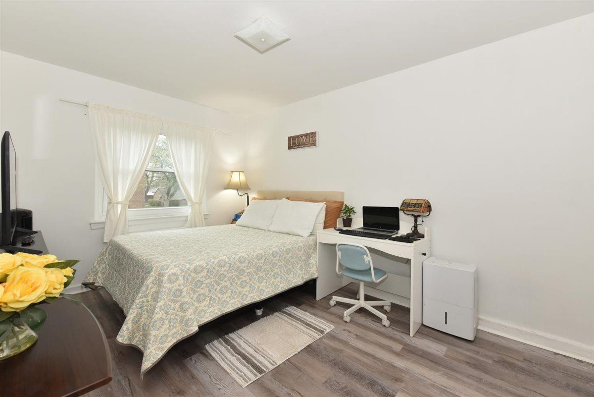 196-65 69th Avenue #1 FL, Fresh Meadows, New York image 19