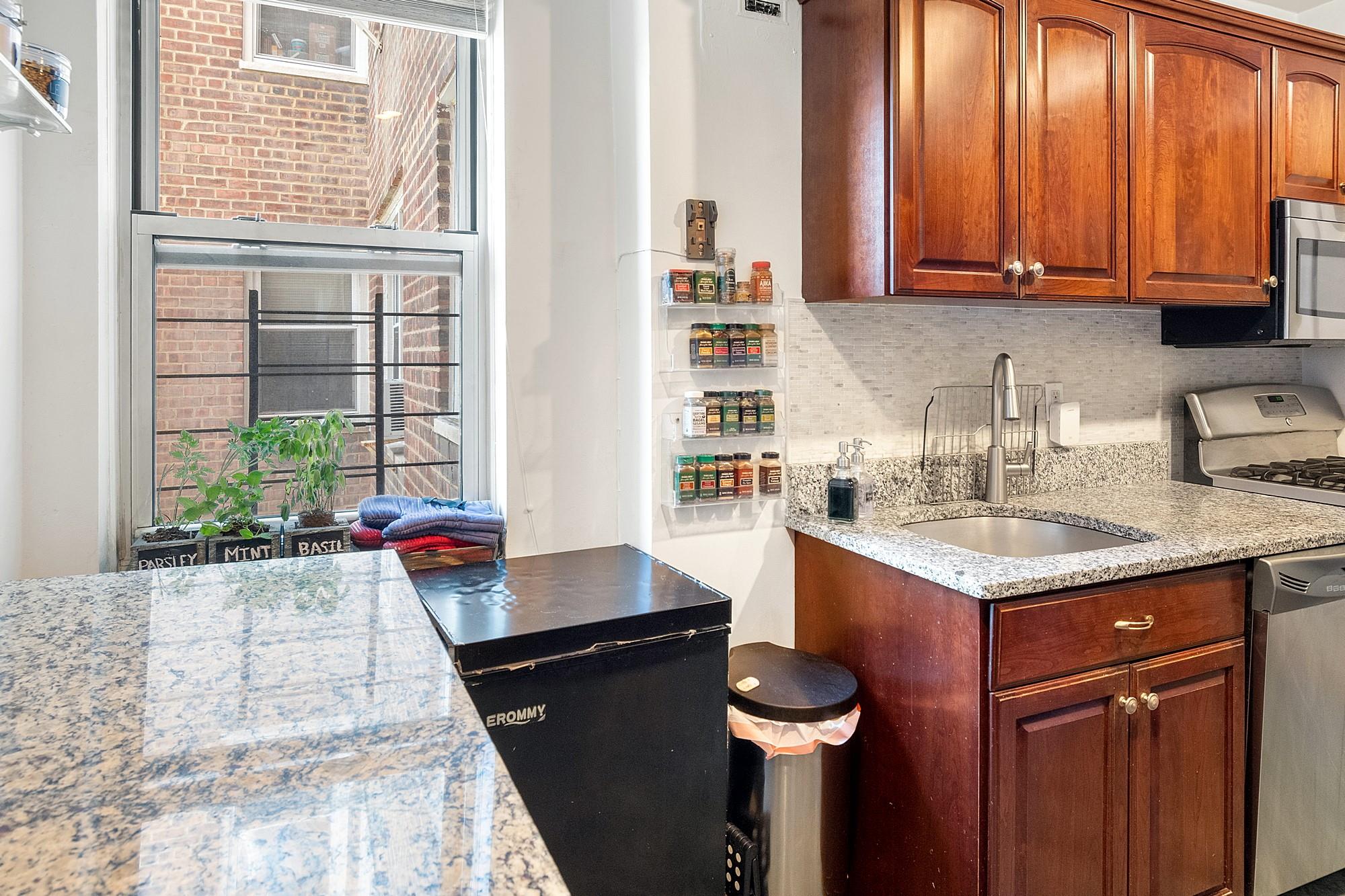 2711 Henry Hudson Parkway #5A, Bronx, New York image 15