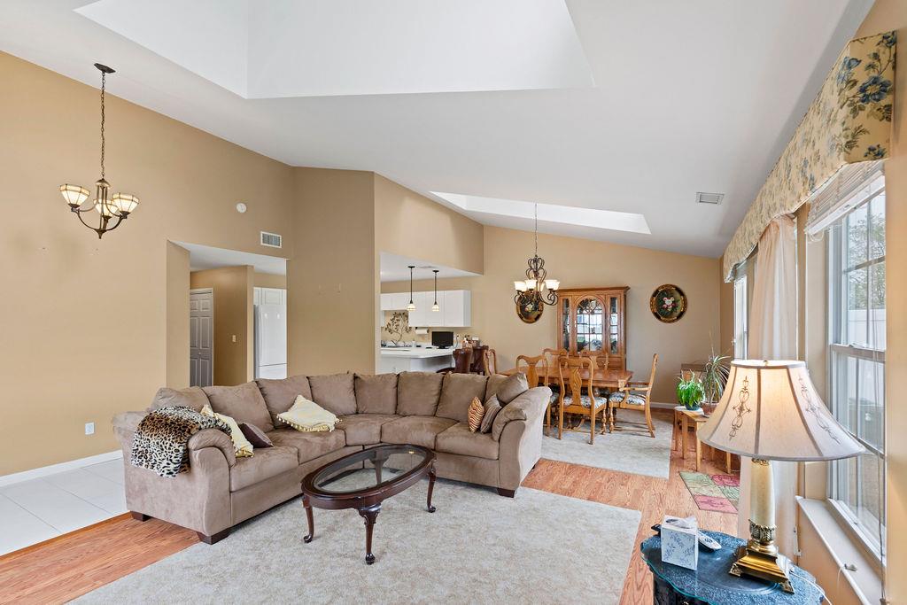 43 Summerfield Lane #43, Aquebogue, New York image 15
